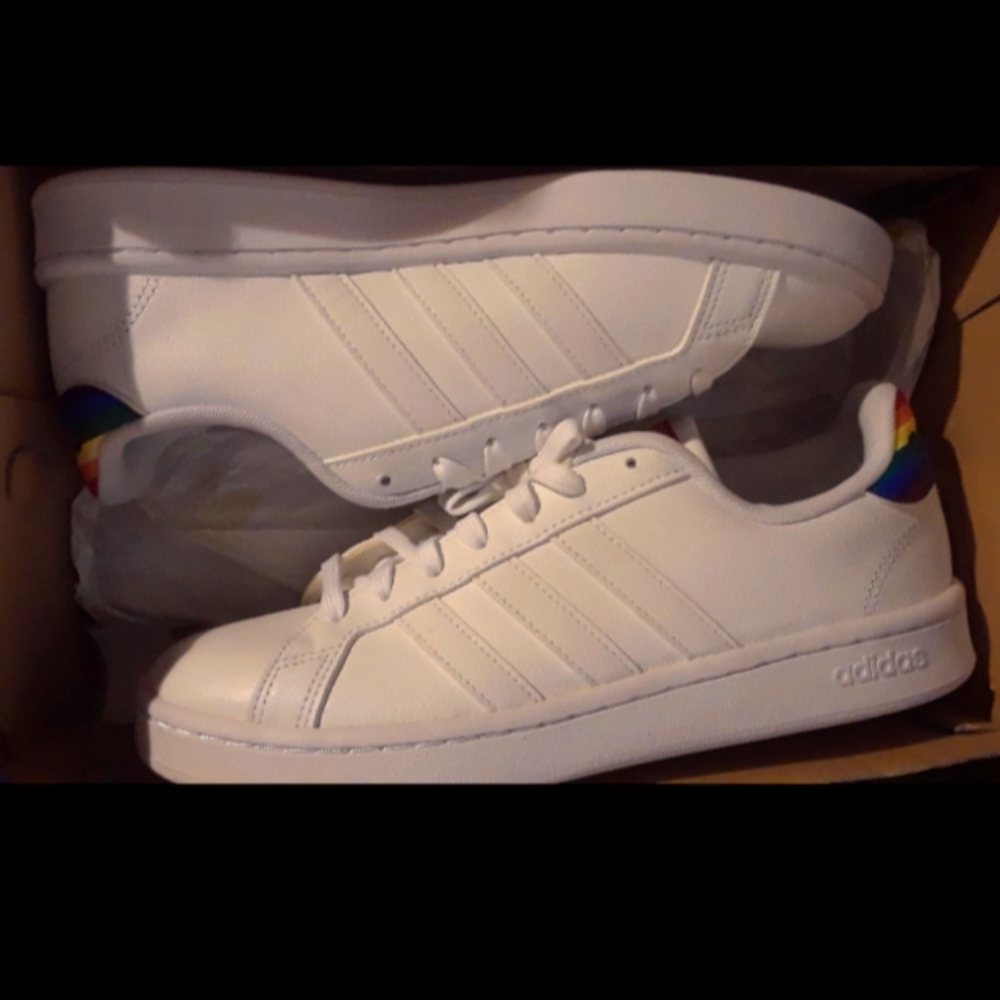 Great Xmas Gift Brand New Adidas Sneakers